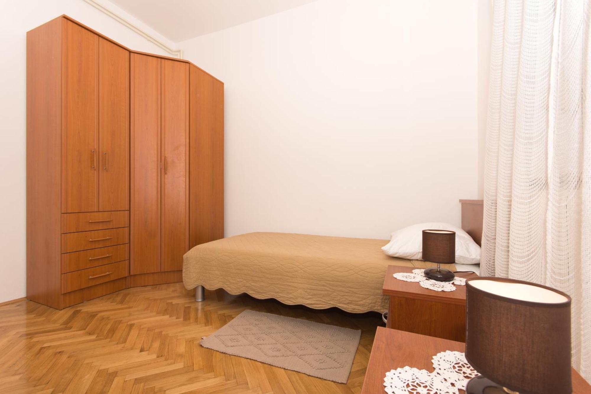 Villa Tončica Traù Esterno foto
