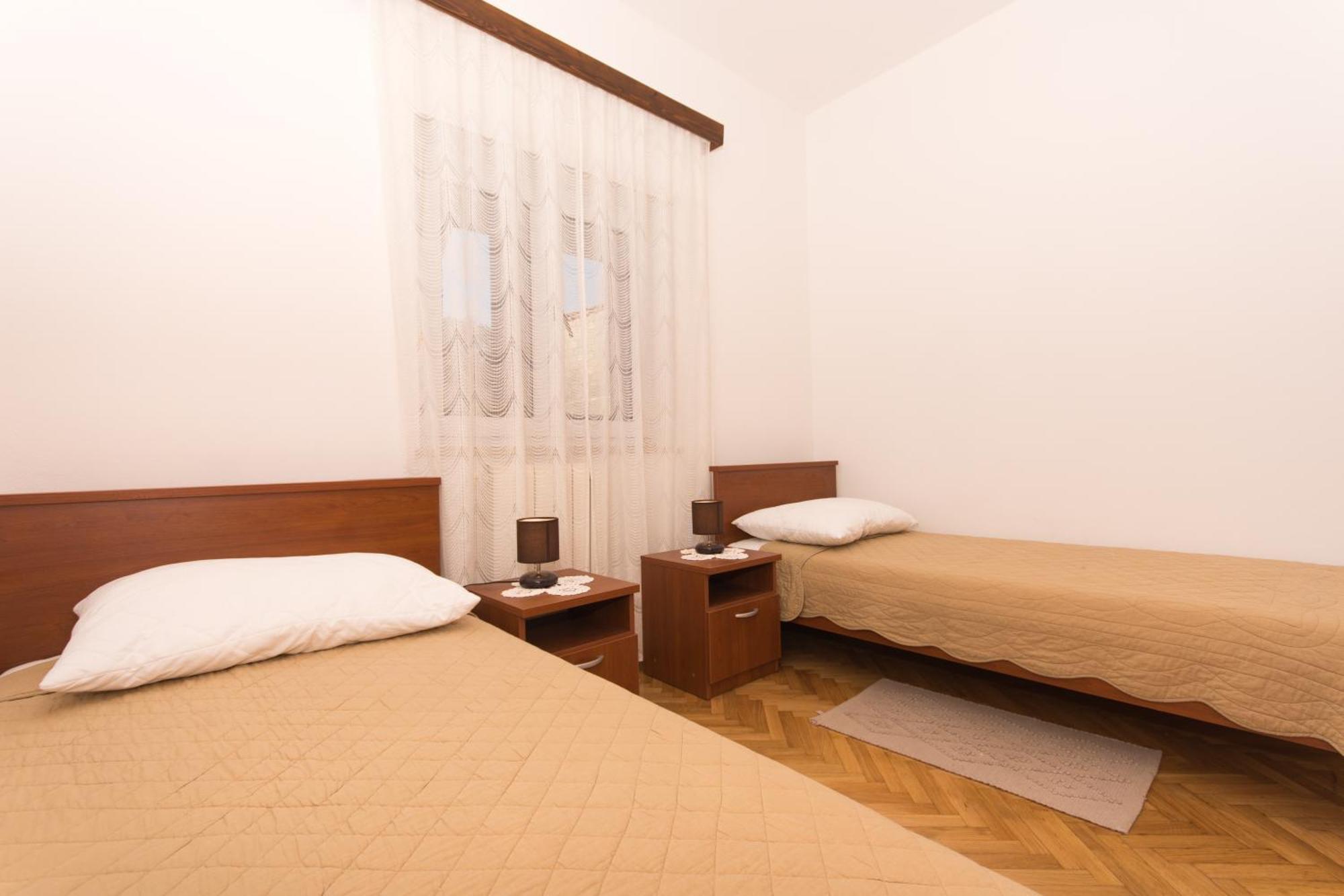Villa Tončica Traù Esterno foto