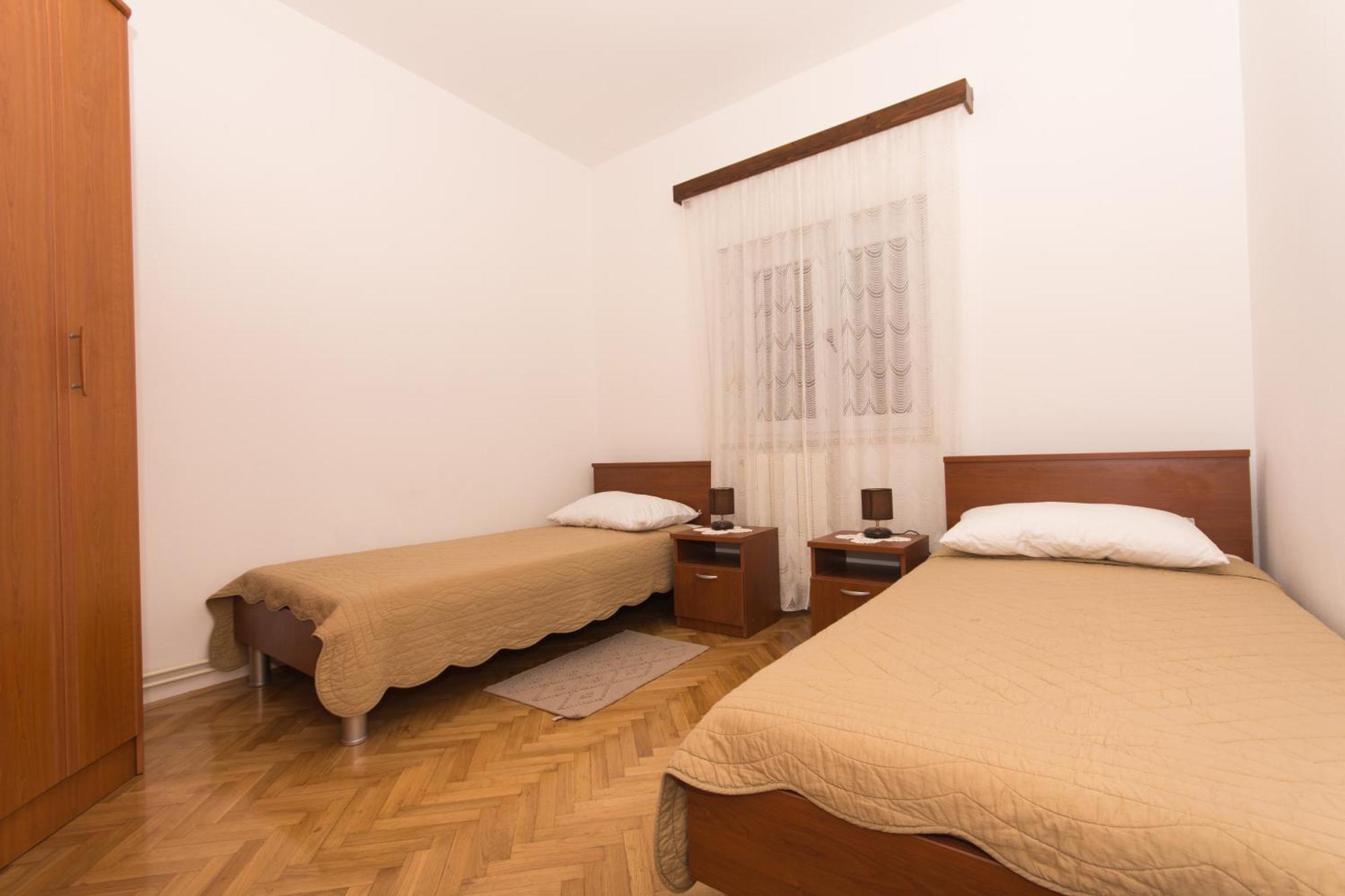 Villa Tončica Traù Esterno foto